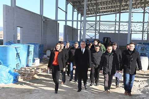 Aktepe Mahallesi’ni kurtaracak şantiye yapımı sürüyor