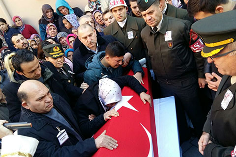 Şehit Komando Er Hasan İlhan baba ocağında