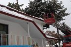 İtfaiyeden çatı temizliği