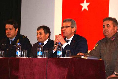 Acıpayam protokolü muhtarlarla buluştu