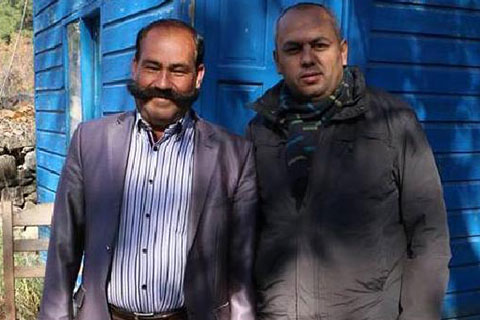 Sarıkavak Muhtarı 26 santimetrelik bıyıklarıyla ilgi odağı