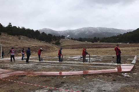 Çardak’ta şehitler için trap atışı