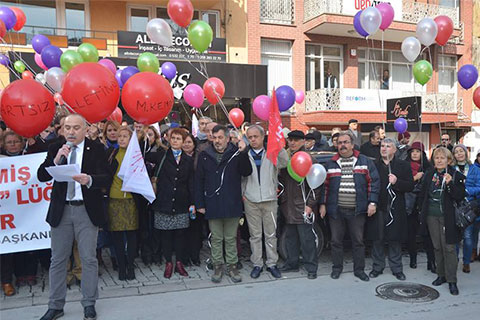 CHP Merkezefendi’den balonlu eylem