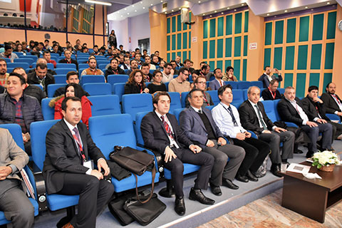 OSB bilişim uzmanlarını sanayicilerle bir araya getirdi