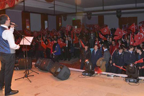 İbrahim Sadri, gençlerle buluştu