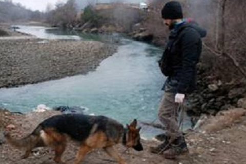 Aracı çamura saplanmış halde bulundu, Dalaman Çayı’nda aranıyor