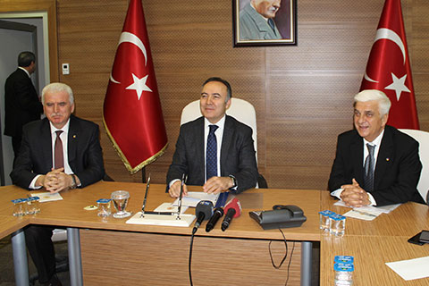 Vali Altıparmak: “Hükümetin gözü Denizli’de”