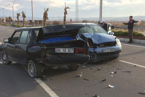 Pamukkale Yolu’nda korkutan kaza