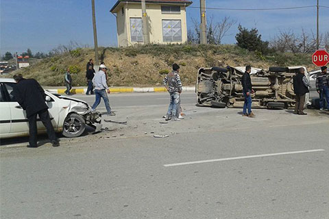 Aynı kavşakta bir kaza daha