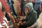 Kilim dokuyarak referandumu anlattı