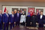 Bakan Kaya’dan kadınlara “Evet için çalışın” çağrısı