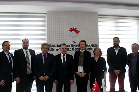 Deniz Tekstil “Tasarım Merkezi Belgesi” aldı
