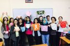 Kanser hastaları için 2 bin örgü hazırladılar
