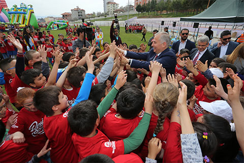 Acıpayamlı çocukların şenlik coşkusu