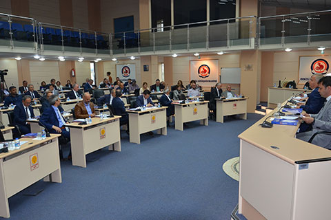 CHP’li meclis üyesi ile Zolan, birbirlerine hakkını helal etmedi