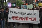 Sandığa peçete attılar, YSK kararını protesto ettiler