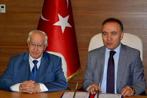 Eğitime 1 milyon 300 bin liralık bağış