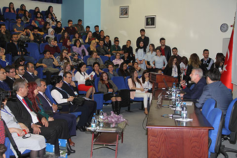 PAÜ’de ‘Türk Lehçeleri’ Şöleni