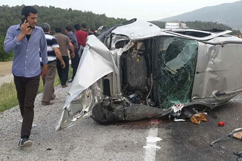 İki kişi ölümden döndü