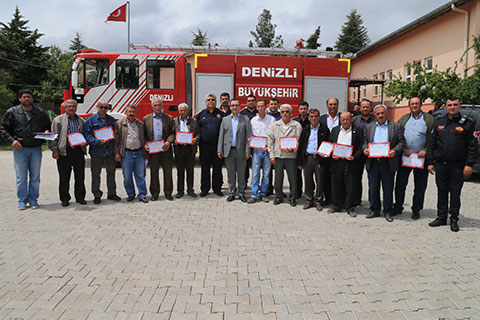 Muhtarlara yangın eğitimi