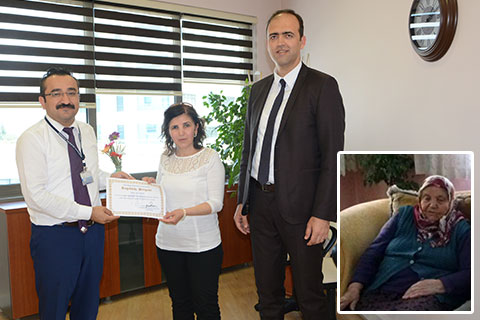 İşçi emeklisi, PAÜ Hastanesi’ne annesinin anısına solunum cihazı bağışladı
