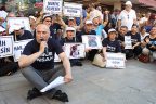 CHP’liler ‘Adalet’ dedi, açlık grevindekilerin özgürlüğünü istedi