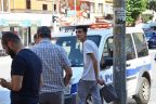 Kanser hastası gencin cep telefonunu gasp etti