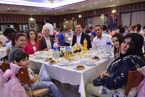 Sarayköy Belediyesi’nden anlamlı iftar