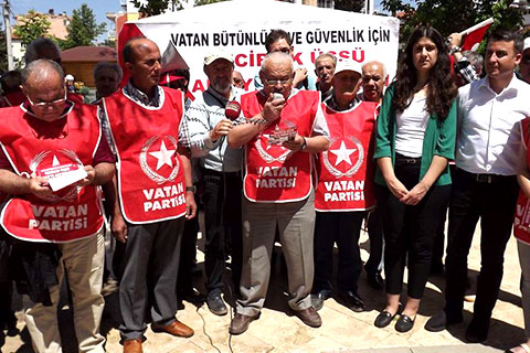 Kasapoğlu: İncirlik eşkıya yuvası