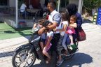 Meğer motosikletteki çocuk sayısı 4 değilmiş