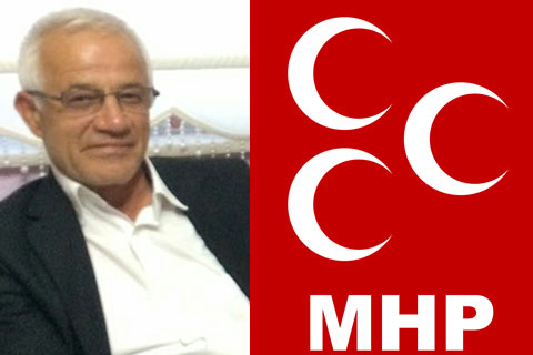 Aralarında ilçe başkanı, meclis üyelerini de olduğu 25 kişi MHP’den istifa etti