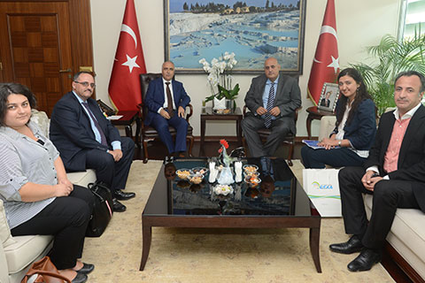 Dubaili işadamları yatırım için Denizli’ye geldi