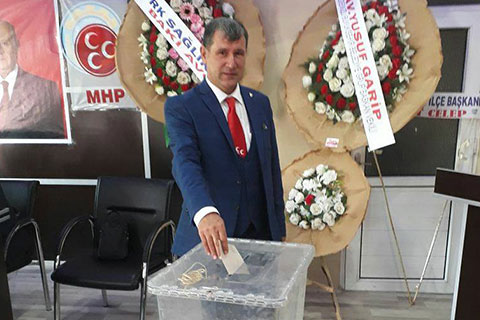 Çivril MHP’de büyük şok yaşanıyor, ağır topların ihracı istendi
