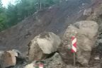 Denizli-Antalya yolunda heyelan