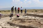 Çal Ekşi Höyük kazılarında önemli bulgular elde edildi