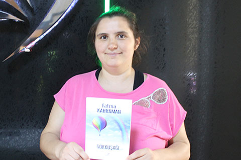 Genç yazardan şiir kitabı