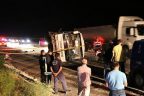 Serinhisar’da minibüs devrildi: 1 ölü 1 yaralı
