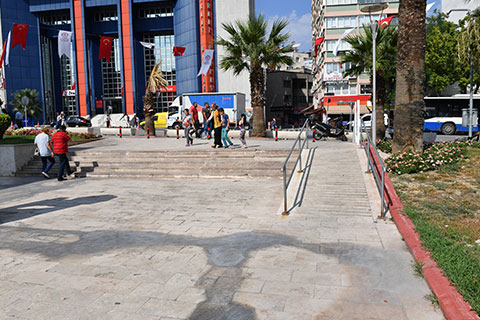 Valilikten engelli rampası açıklaması