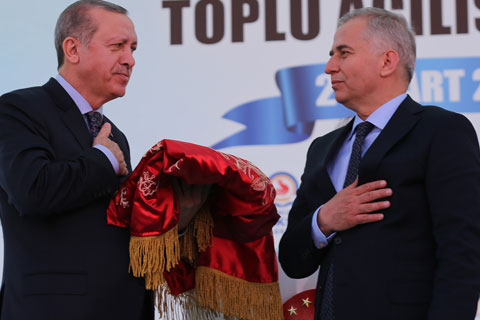 Erdoğan’dan 2019’da Zolan’la devam sinyali
