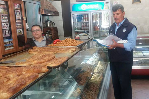 Acıpayam zabıtasından ruhsat denetimi