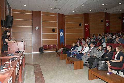 PAÜ öğrencileri oryantasyonda