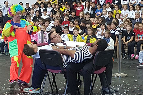 Yüksekçıta’da büyüleyen illüzyon gösterisi