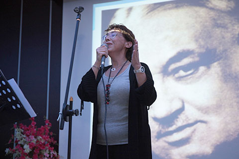 Şiirlerle Yahya Kemal