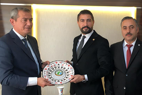 Özkan: ‘Sendikalaşmaya önem veriyoruz’