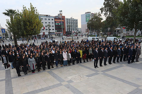 Büyükşehir çalışanları Ata’nın huzurunda