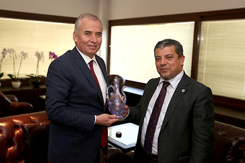 Kıbrıslı bakan, Zolan’ın konuğu