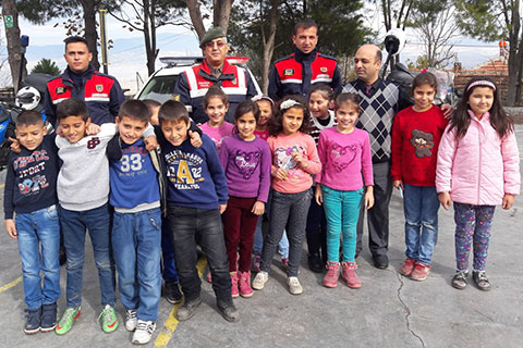 Honaz Jandarma’dan trafik dersi
