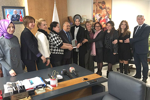 DİKAB’a Arakan için teşekkür plaketi