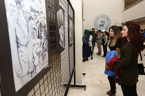 PAÜ’de resimlerle Atatürk sergisi