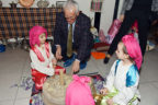 MİNİKLER YOK OLAN MESLEKLERİ HATIRLATTI